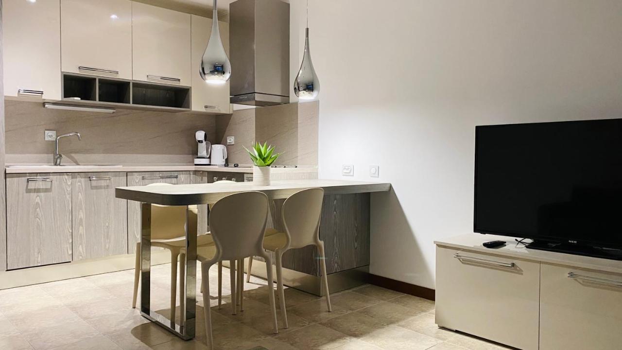 Apartello Modern Apartments - Casa Real In سفيتي فلاس المظهر الخارجي الصورة